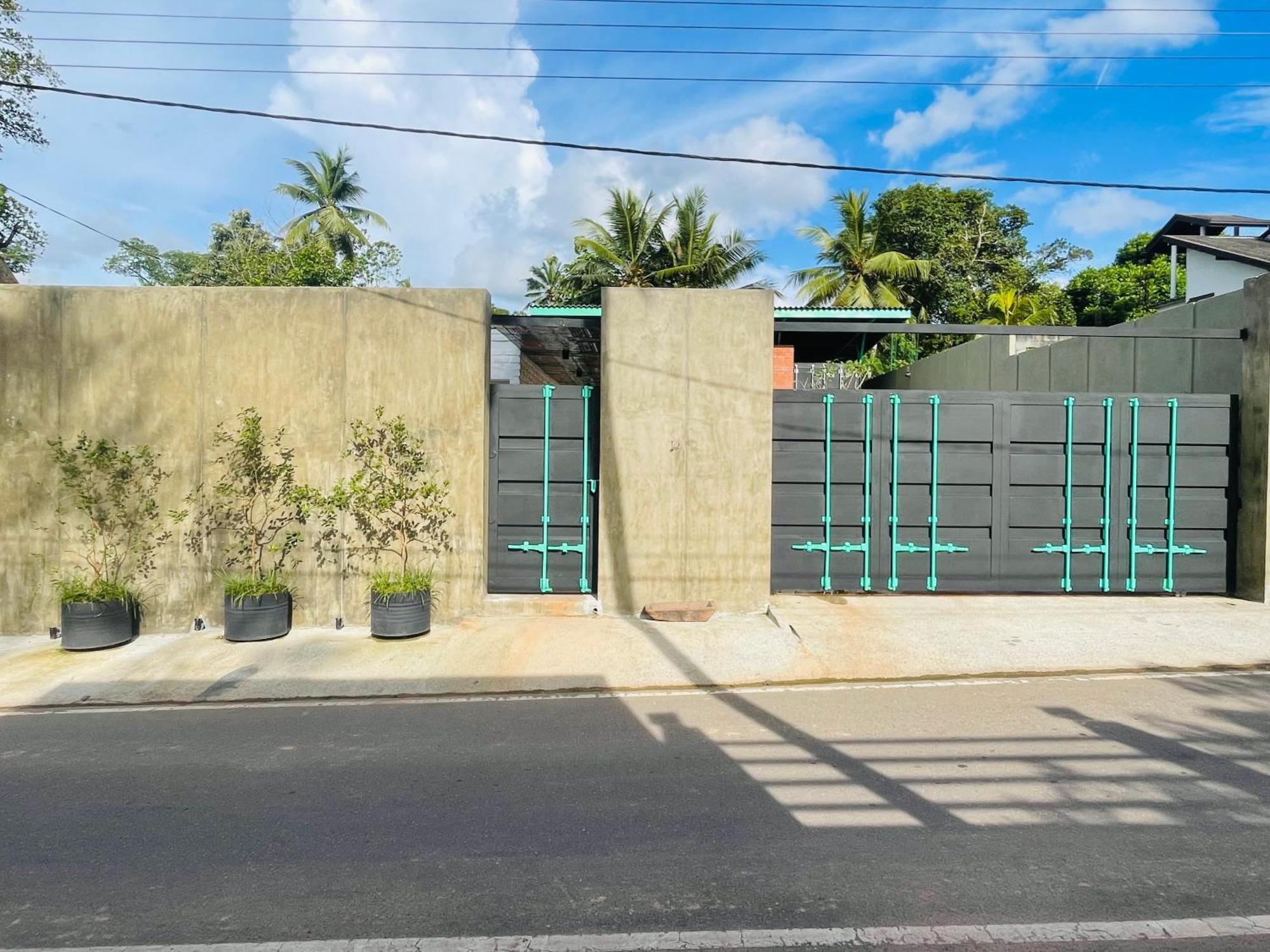 Container Villa Luxury Collection Weliweriya Luaran gambar