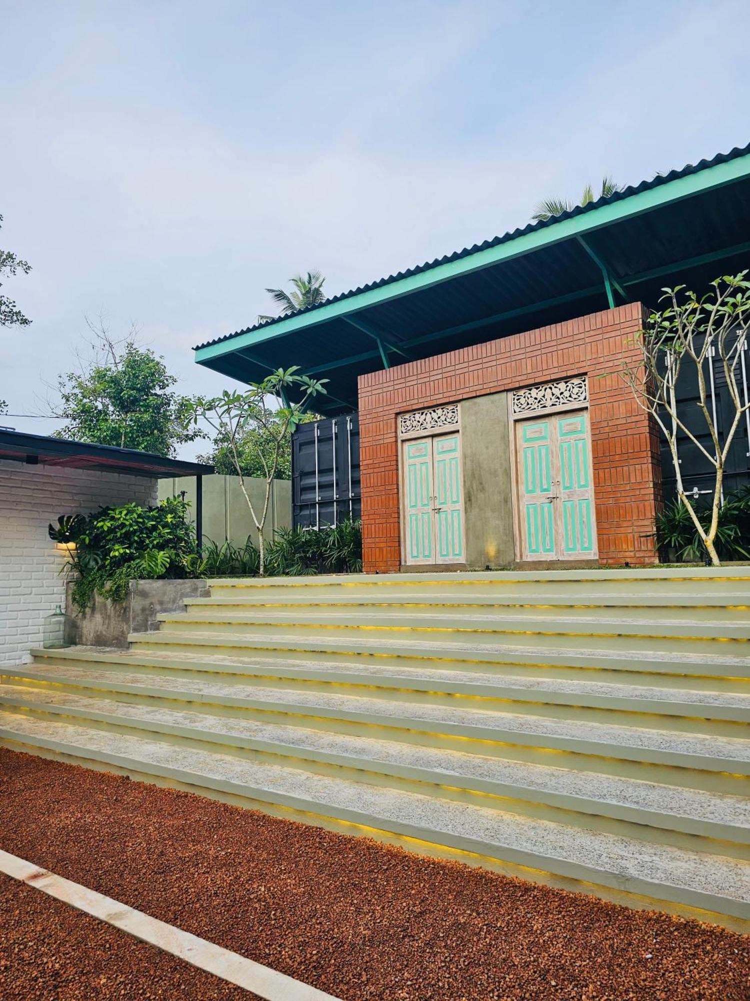 Container Villa Luxury Collection Weliweriya Luaran gambar