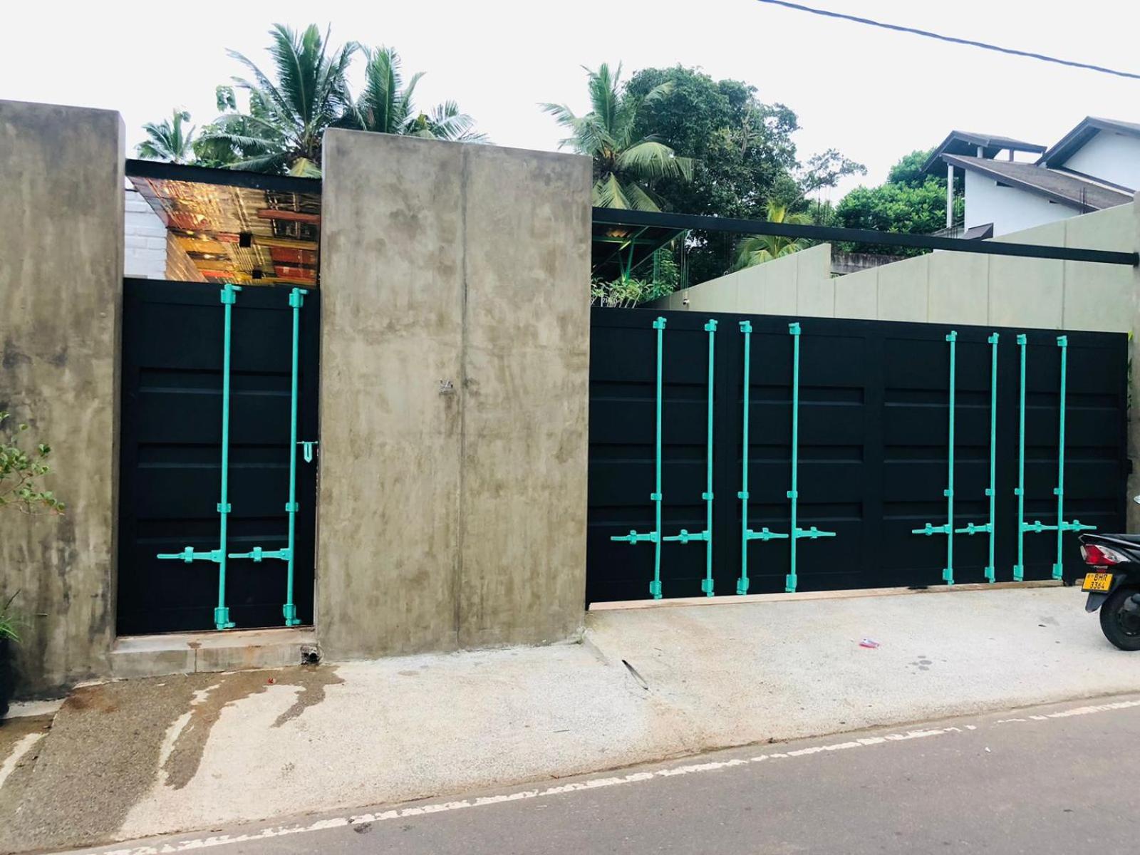 Container Villa Luxury Collection Weliweriya Luaran gambar